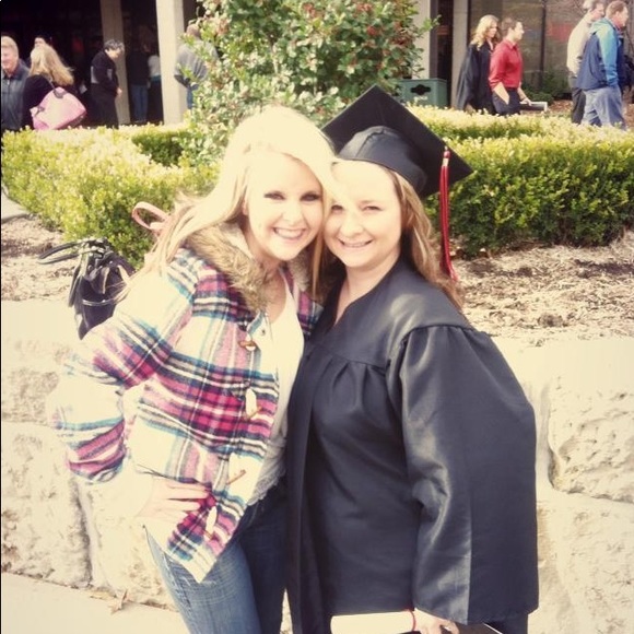 Meet your Posher, Andrea - Picture 7 of 8